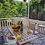 Apartman Nika *